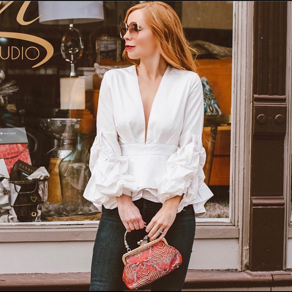 Size 4 white ruffle peplum blouse